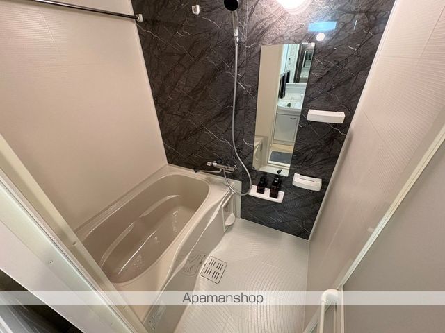 LUXE新大阪VIの内装写真