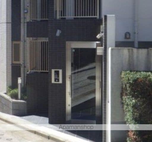 CREAL高田馬場の玄関写真