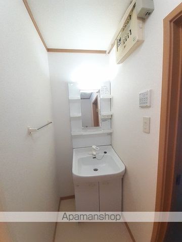 ブリッサ日高Iの内装写真