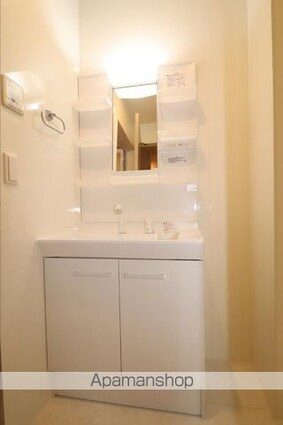 ＤーＲＯＯＭやはた[1LDK/41.86m2]の洗面所