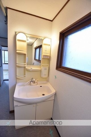 札幌市南北線 北３４条駅 徒歩15分 2階建 築52年の内装写真