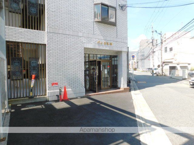 パレス江坂の外観写真