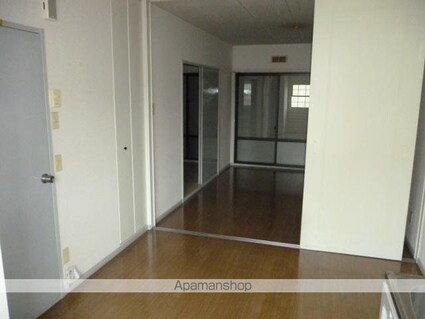 エーライン泉Ａ・Ｂ[2DK/40.92m2]のリビング・居間1