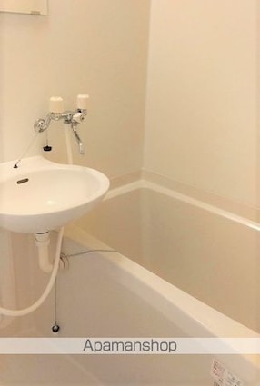 レオパレスフルート[1K/20.81m2]のバス