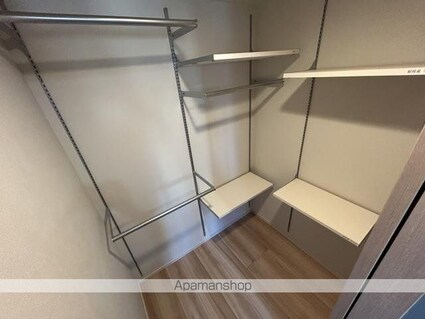 ルフォンプログレ上野御徒町[1LDK/34.22m2]の収納