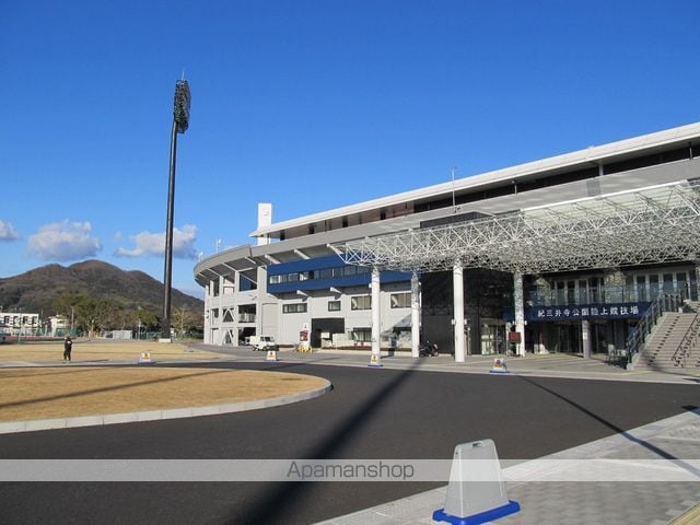 和歌山県和歌山市内原[2LDK/55.56m2]の周辺3