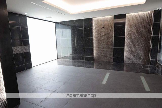 東京都立川市幸町３丁目[1LDK/45.18m2]のエントランス
