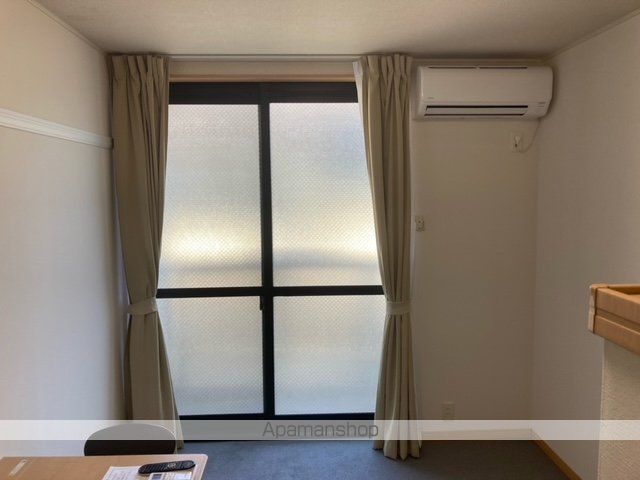 レオパレスフォレスト天神町の内装写真