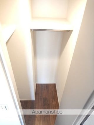 東京都港区赤坂６丁目[1LDK/40.4m2]の収納
