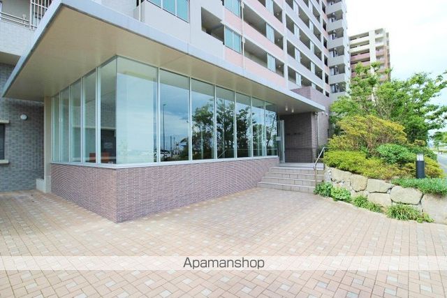 プライムメゾン セントラルパークの玄関写真