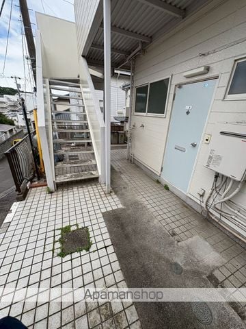 イザワハウスの玄関写真