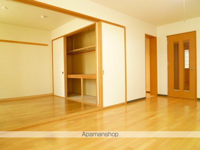 ルネサンス山の手の内装写真