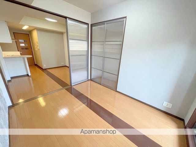 マスターズレジデンス道頓堀IIIの内装写真