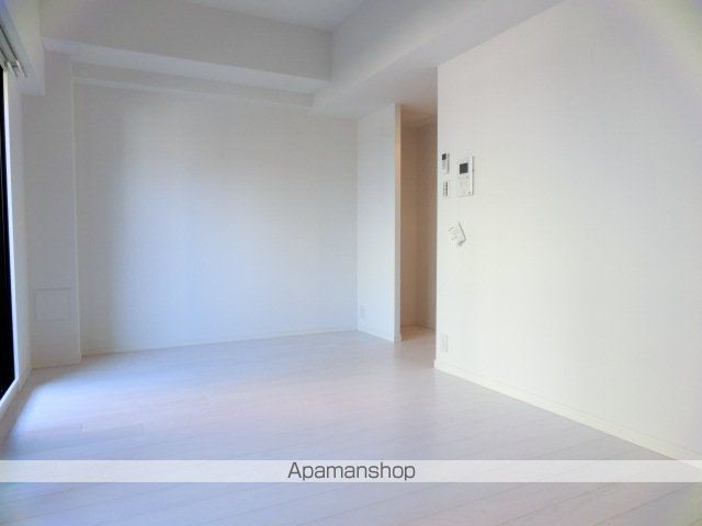 S−RESIDENCE ESAKAの内装写真