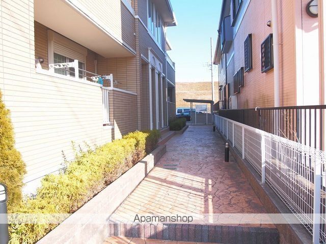 カーサヌエボの玄関写真