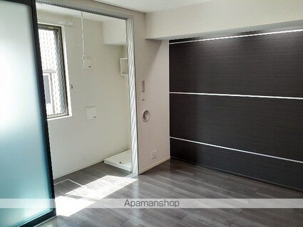 エレガンス牛立[1R/27.31m2]のリビング・居間