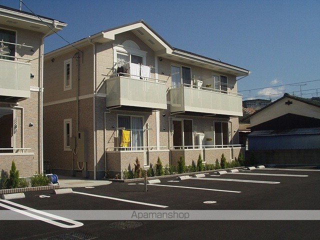 プラシードカーサIIの外観写真