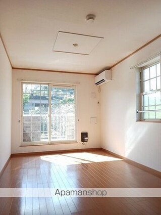 ガーデンスクエア片倉[2LDK/57.22m2]のリビング・居間