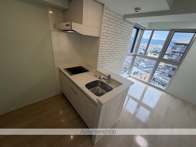 プレミアム菱屋西の内装写真