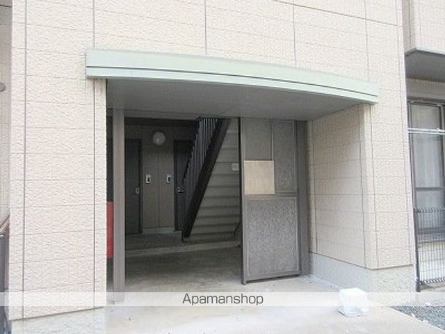 メゾンドグレースの玄関写真