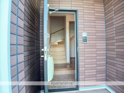 ボンヌ・シャンス・ガーデンＡ[2LDK/60.17m2]の玄関