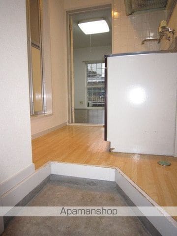 小松島コンパウンドの内装写真