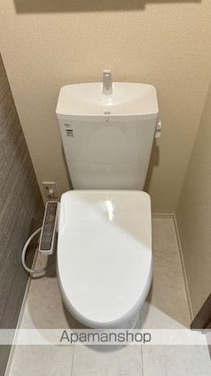 ルヴィータ庄内通[1LDK/38.64m2]のトイレ