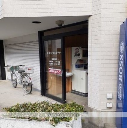 メゾン　アイティ　クイーン[1LDK/41.97m2]の周辺5