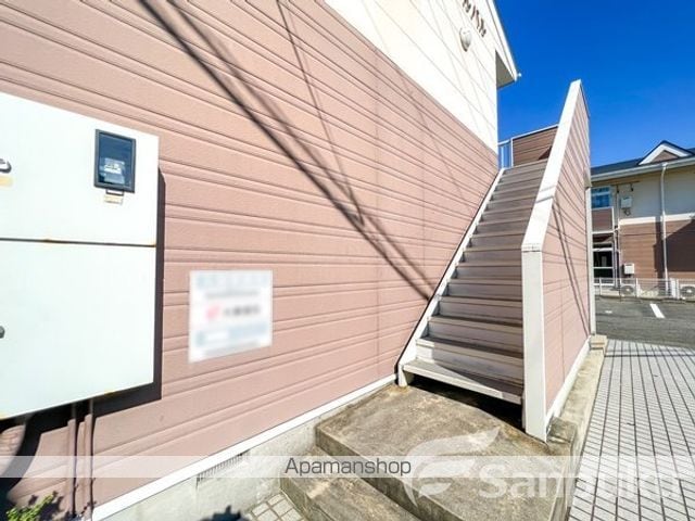 ドミールパルの玄関写真