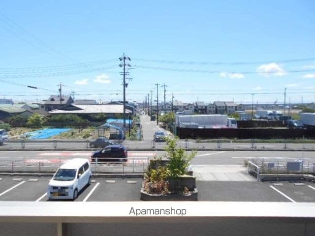 セレーノの玄関写真