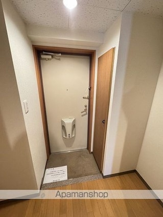 サンジェルマン東中神[1K/27.62m2]の玄関