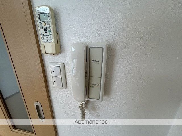 クイーンライフ新今里の内装写真