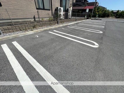 ＲｉｒｉａⅦ　Ⅶ[1LDK/50.27m2]の駐車場2