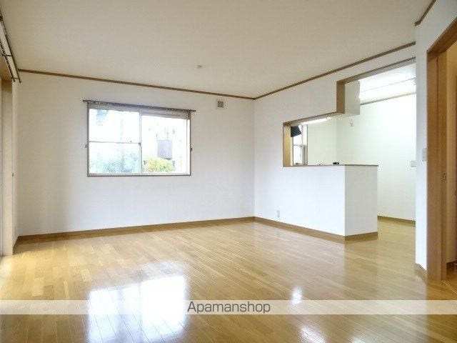 浜松市中央区 2階建 築22年の内装写真
