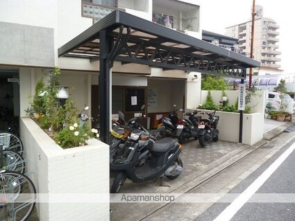 和歌山県和歌山市三木町堀詰[1K/24.48m2]の共用部1