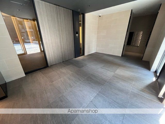 S−RESIDENCE福島玉川DEUXの玄関写真