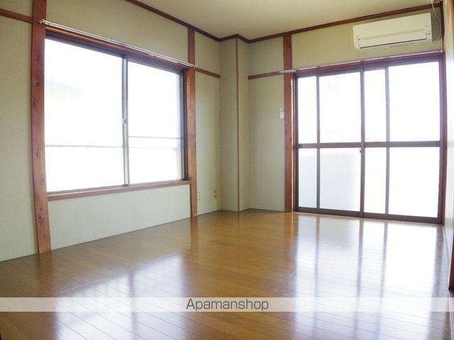 新井アパートの内装写真