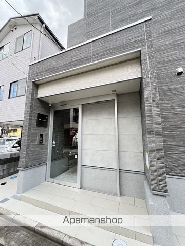 A-LIFEの玄関写真