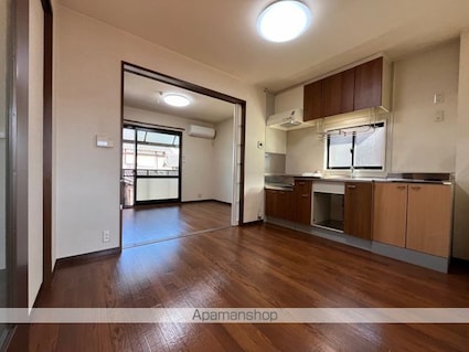 滋賀県湖南市中央５丁目[2DK/47m2]のリビング・居間