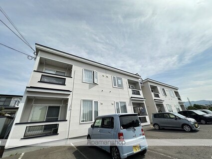 リヴェール桔梗館[2LDK/52.23m2]の外観1