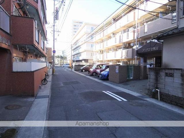 アーバン上荒田の外観写真