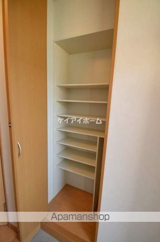 ラフィネ中島Aの内装写真