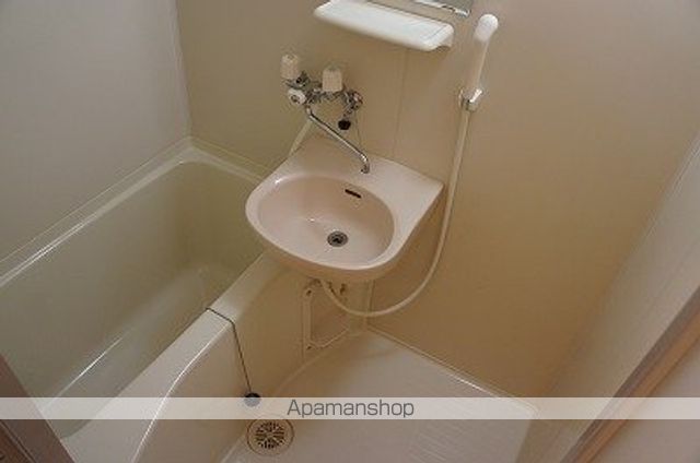 レオパレスPEACEFUL元町の内装写真