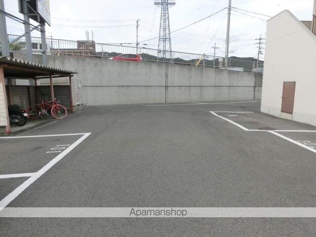 園村マンション[2DK/41.31m2]の駐車場2
