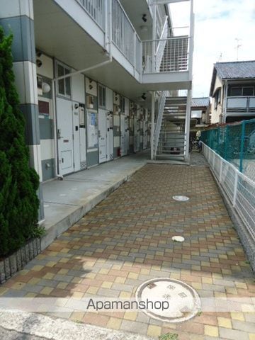 レオパレス浅香山の外観写真