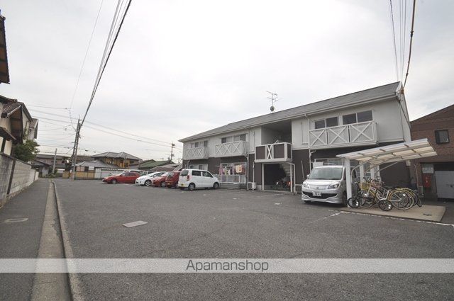 エトアール板谷 A棟の外観写真