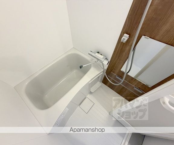 ハーモニーテラス深草大亀谷万帖敷町の内装写真
