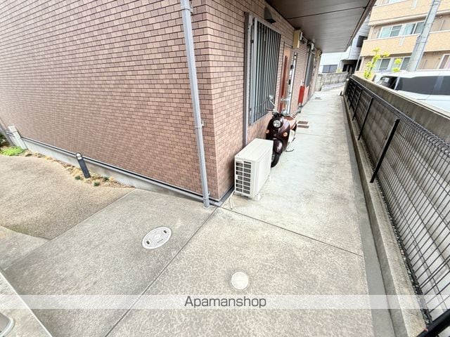 メゾンドエトワールA棟の玄関写真