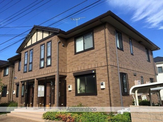 SAKURA HILLS Dの玄関写真