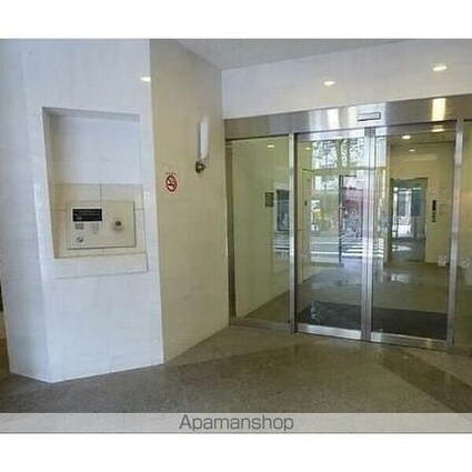 パレステュディオ渋谷本町[1K/25.65m2]のエントランス